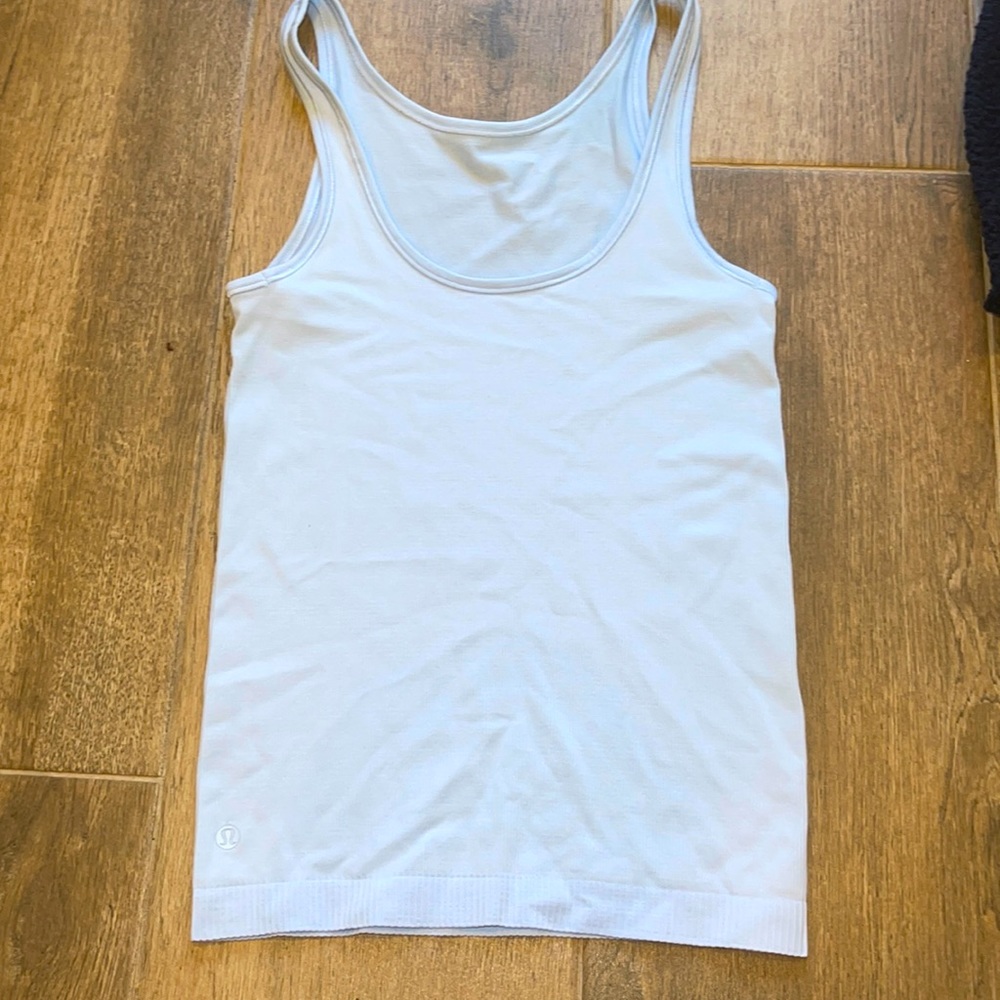 Lululemon tank top